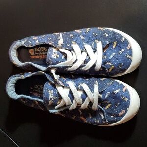 Raining dogs Bobs lace up shoes